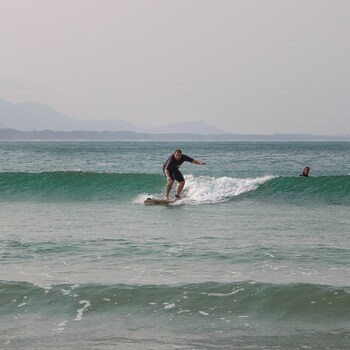 sea wolf surf club hostel