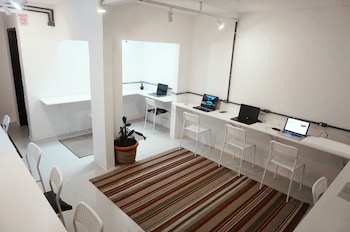 sea wolf surf club hostel