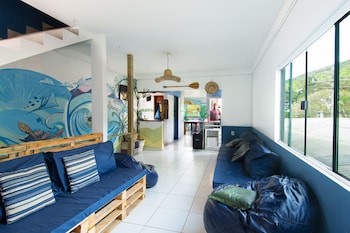 sea wolf surf club hostel