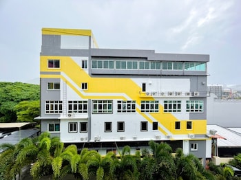 S.B. Living Place,Kathu>>Ban Lo Long,4 star