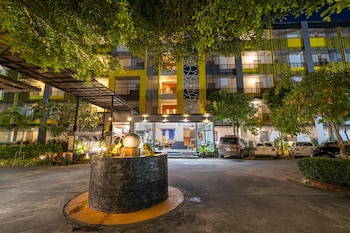 S.B. Living Place,Kathu>>Ban Lo Long,4 star