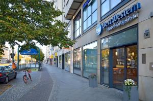 B&B Hotel Berlin City-Ost,Frankfurter Allee 57-59,3 star