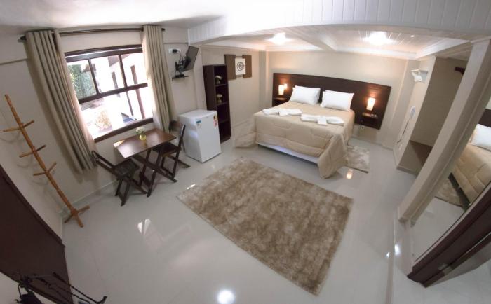 vila eremita pousada