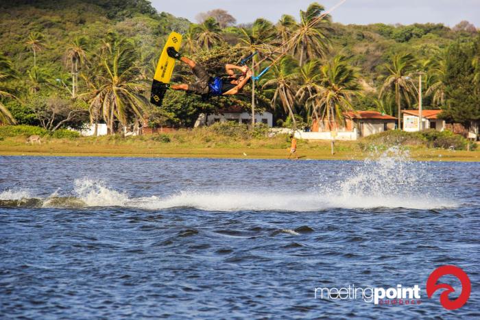 pousada cumbuco meeting point