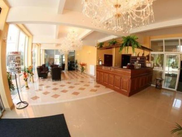 hotel daisy superior