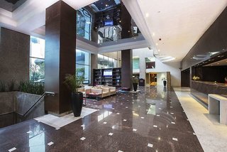 krystal urban aeropuerto cd de mexico