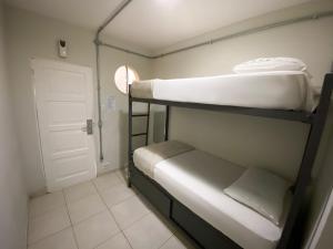 che lagarto copacabana hostel