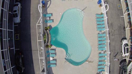 sands by the sea motel