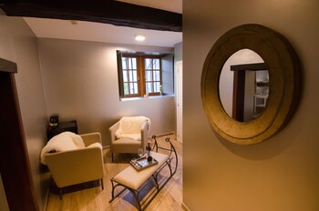 river lodge
