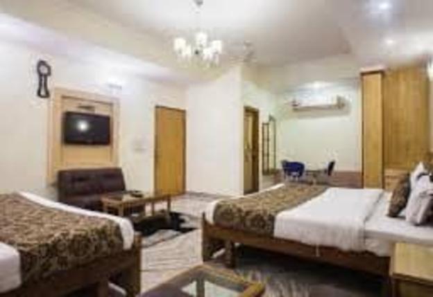 hotel siddharth residency