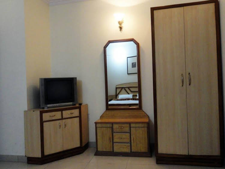 hotel siddharth residency