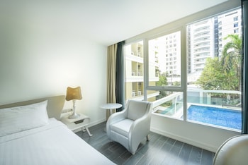 le tada parkview hotel