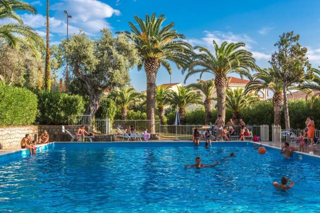 club residence la castellana