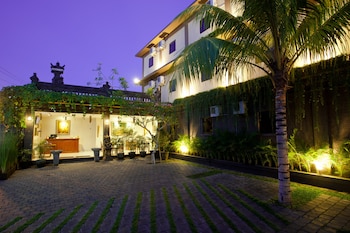 Gana Inn Legian,Bali>>Badung,3 star