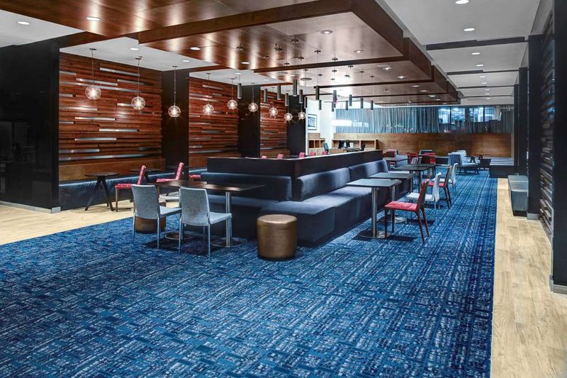 hampton inn and suites richmond downtown