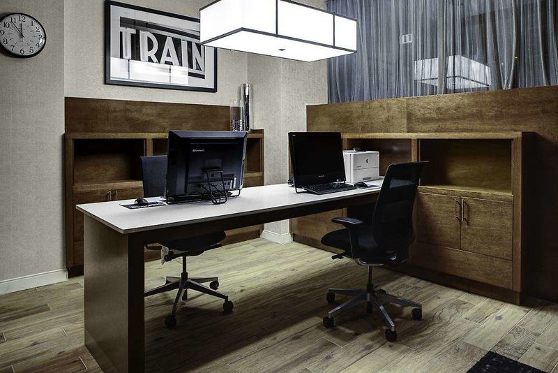 hampton inn and suites richmond downtown