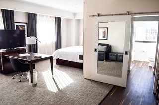 Hampton Inn & Suites Richmond - Downtown,Near Virginia State Capitol,3 star