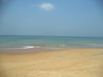 Saara Beach Hotel,Mahawewa>>Chilaw,3 star