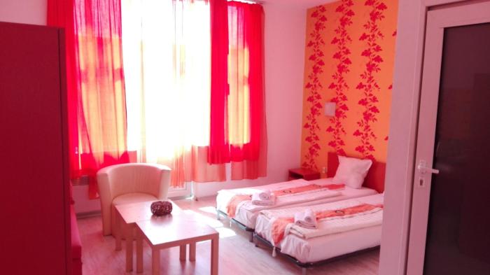 scottys boutique hotel