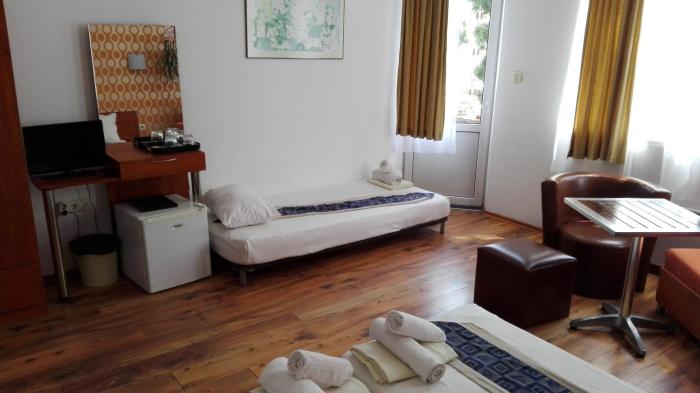 scottys boutique hotel