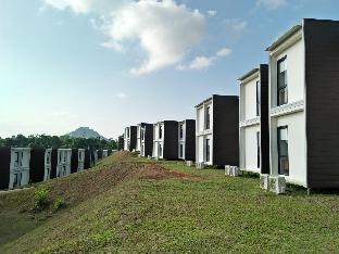lakeview terrace resort pengerang
