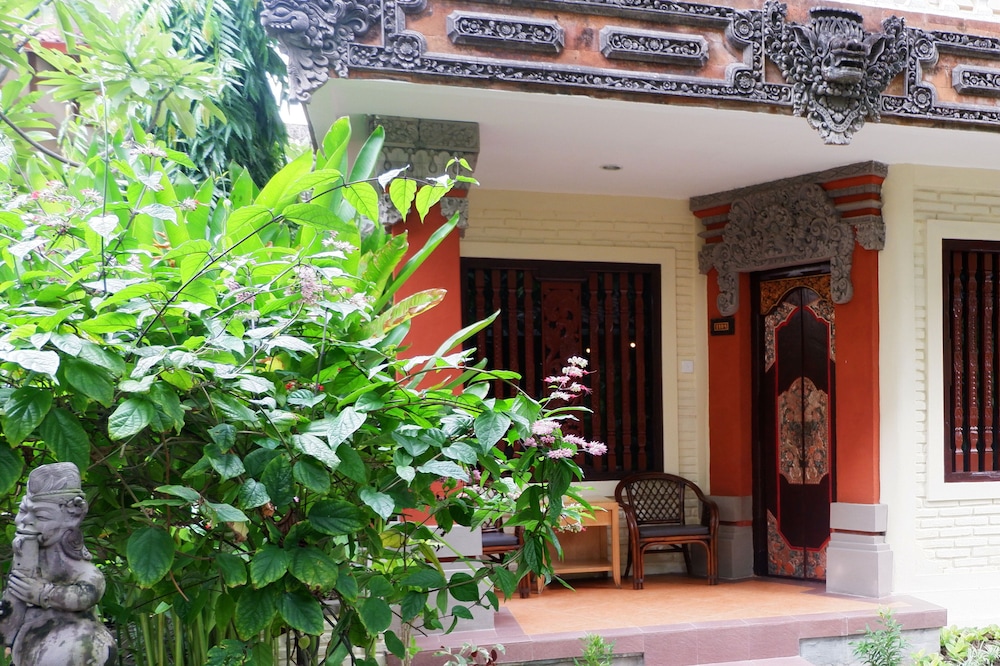 seminyak paradiso hotel