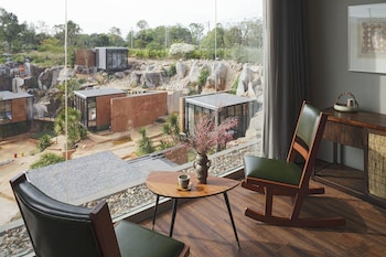 nhapha khao yai resort