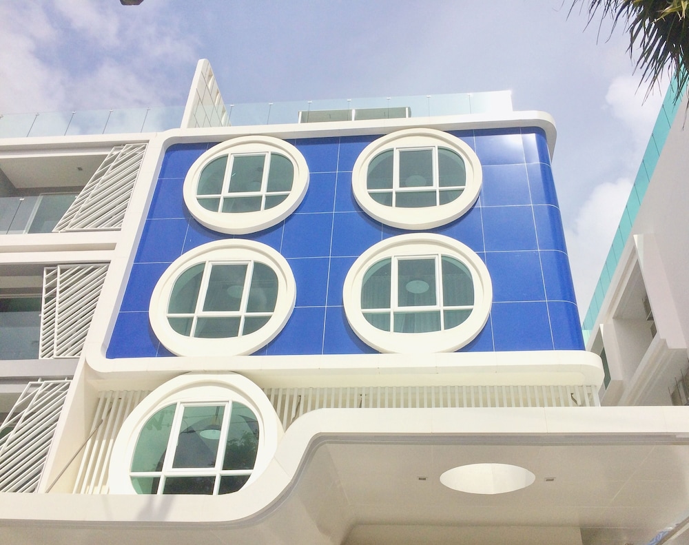 bearpacker patong hostel