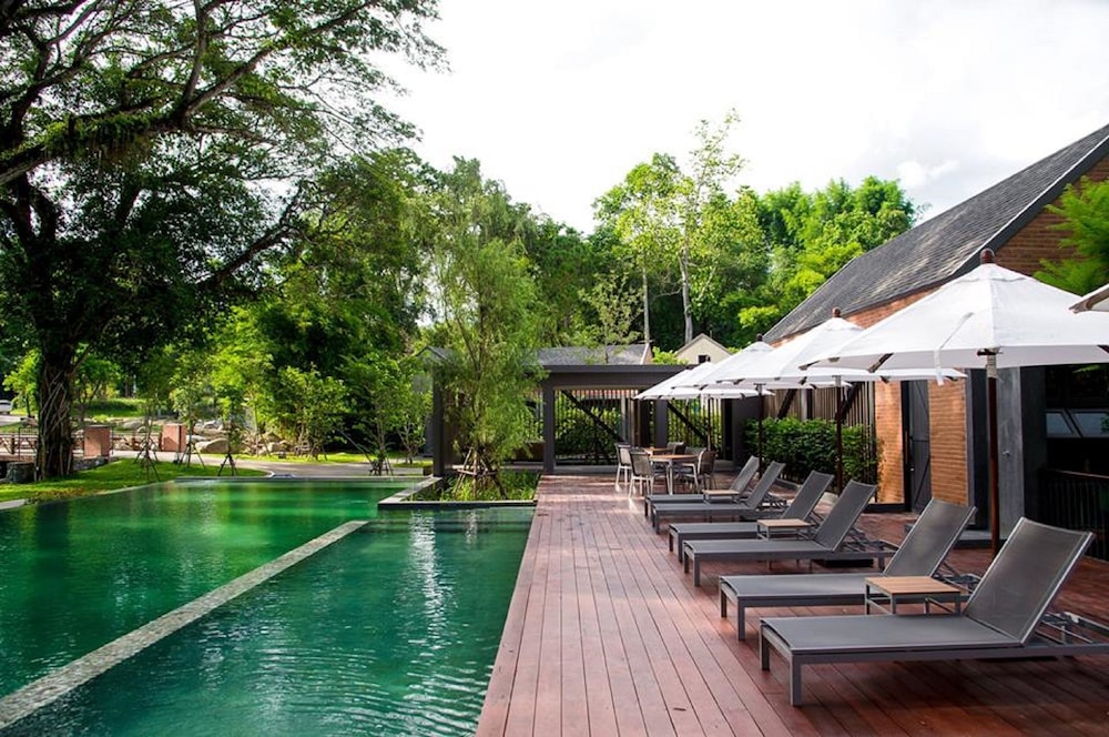 flora creek resort and garden chiang mai