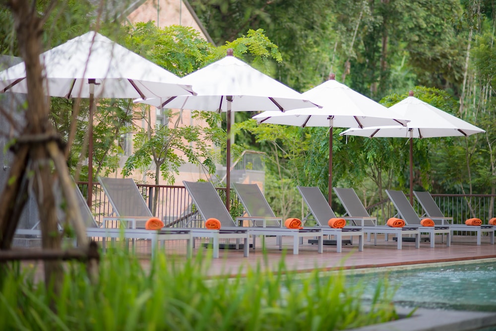flora creek resort and garden chiang mai
