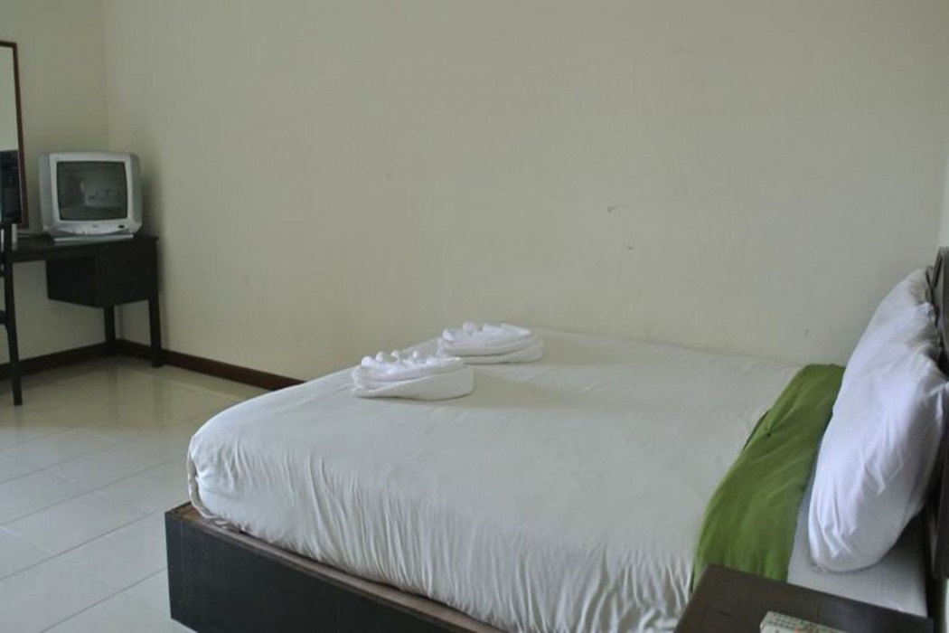 b p grand service apartment