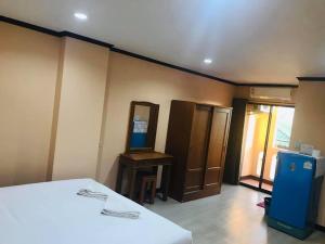 b p grand service apartment