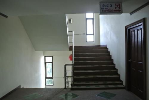 b p grand service apartment