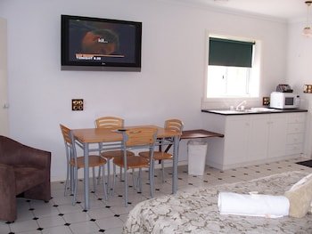 clearwater motel apartments