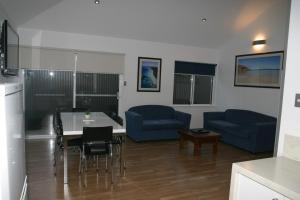 clearwater motel apartments