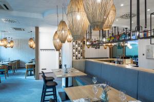 fine restaurant and apartments