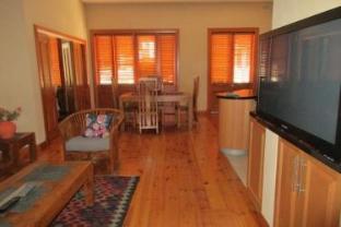 Rialto Suites,Near University Of Notre Dame Australia,4 star