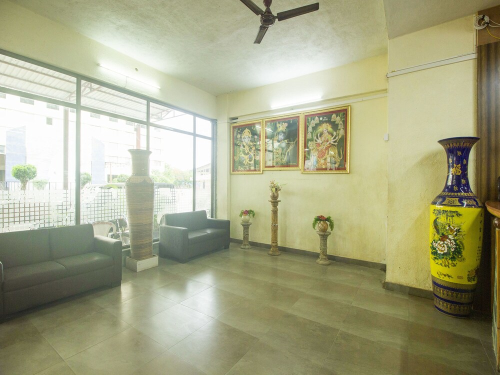 Sai Palkhi Niwara,Near Wet N Joy Water Park,3 star