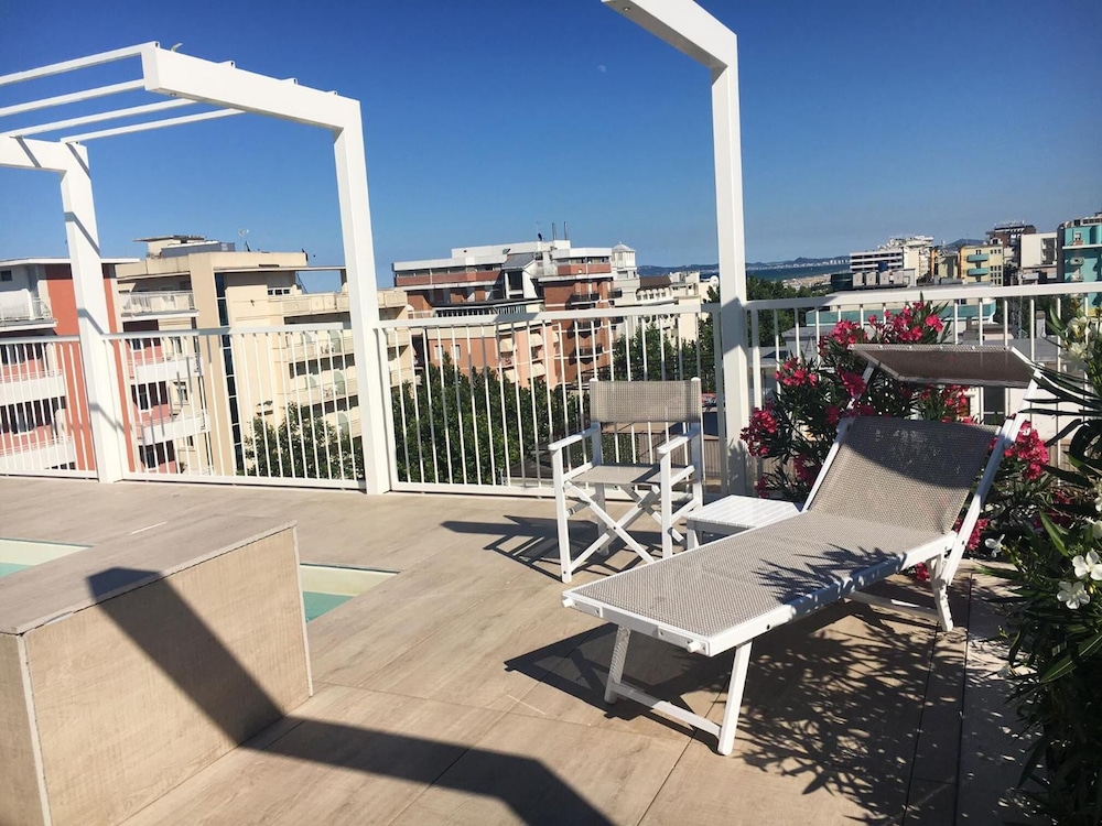 residence ten suite