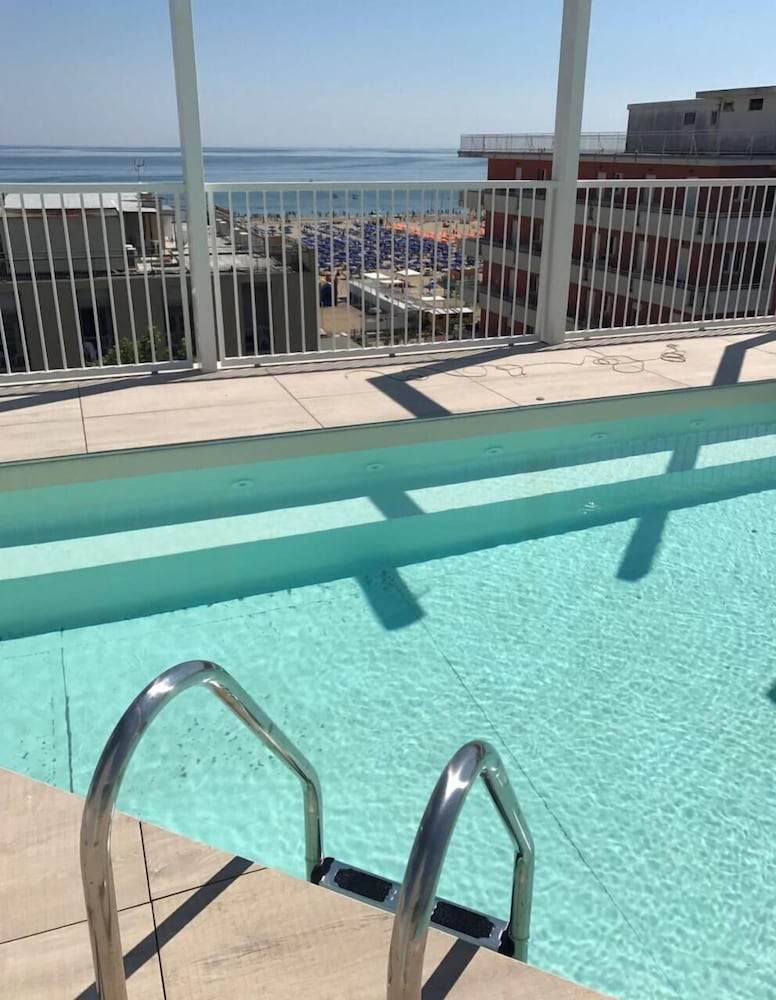 residence ten suite