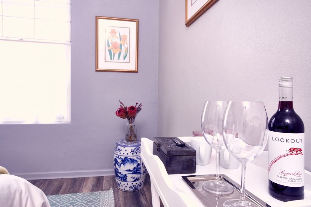 corner house residence