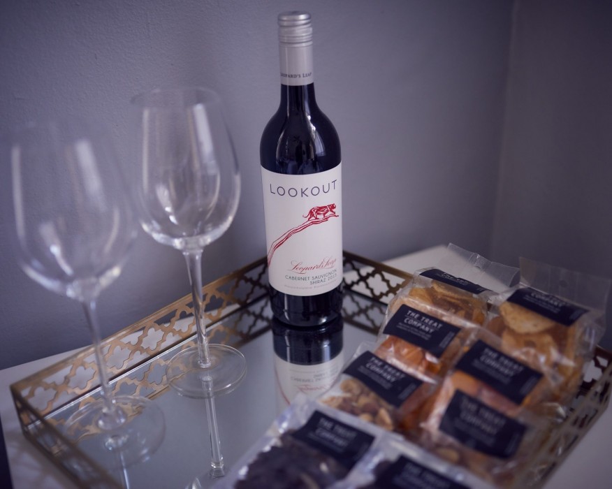 corner house residence