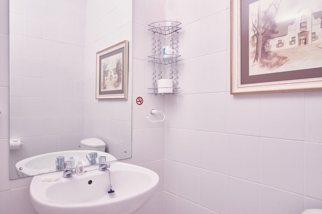 corner house residence