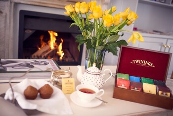 corner house residence