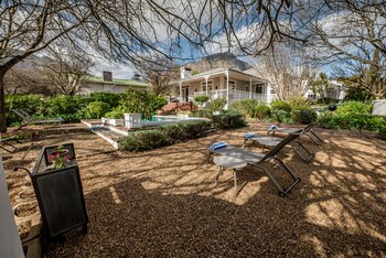 corner house residence