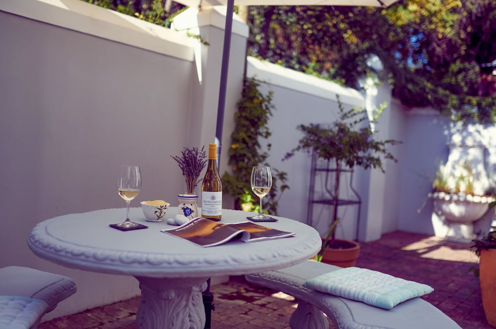 corner house residence