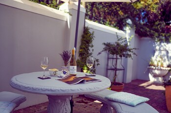 corner house residence