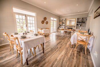 corner house residence