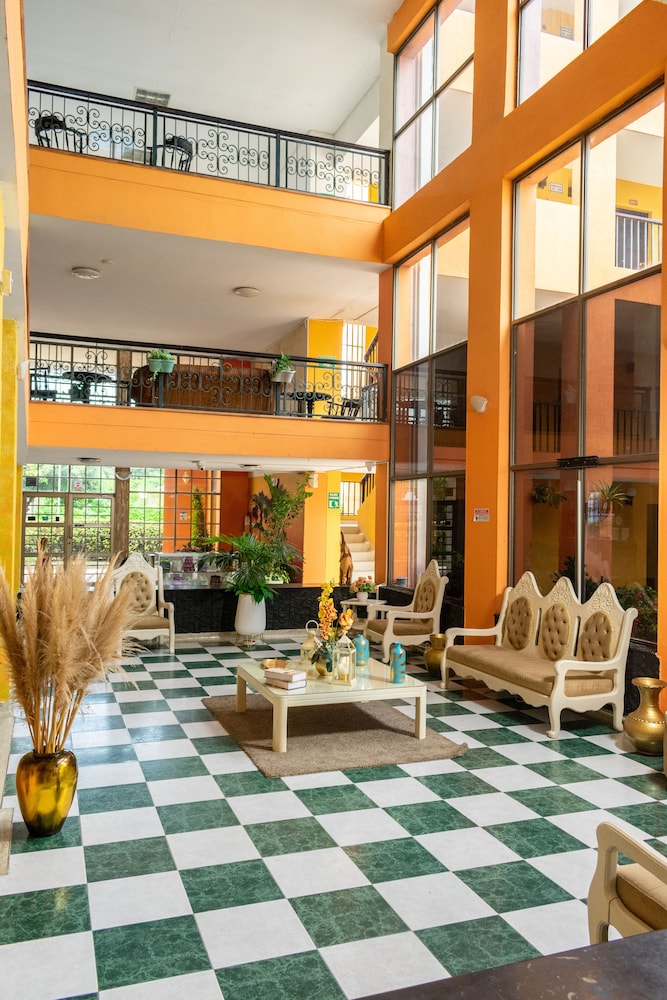 hotel palmarena plaza