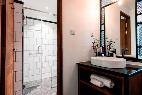 aquarius hotel and urban resort phnom penh